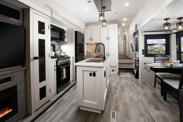 The Jayco Eagle 321RST